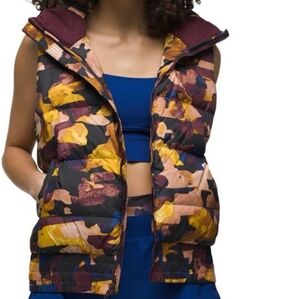 Prana Emerald Valley puffer Vest . Fall daze color
